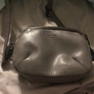 Matt & Nat grey purse 2 pockets